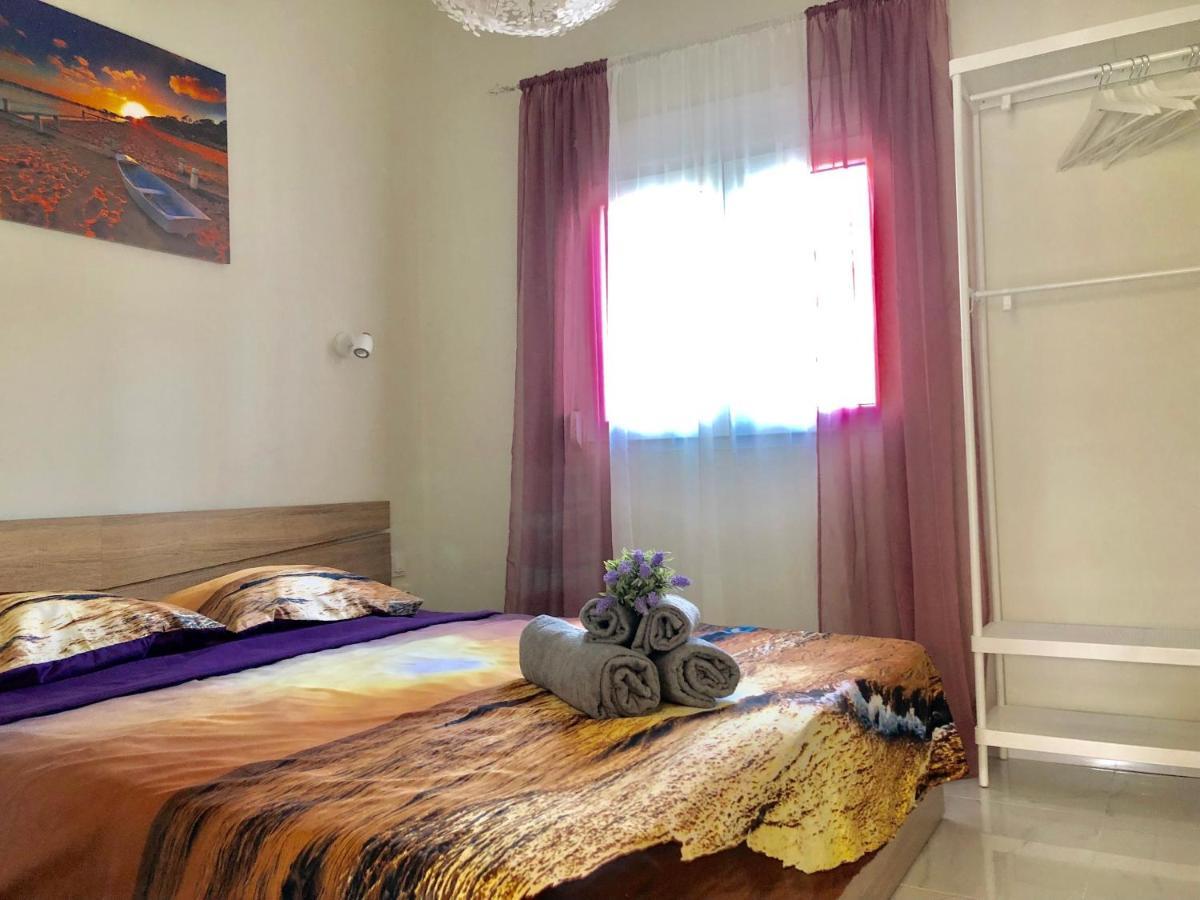 Sun Rise Apartment Peraia  ภายนอก รูปภาพ